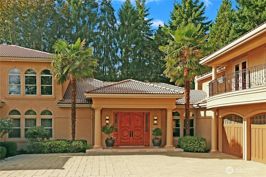 Property Photo:  1055  91st Avenue NE  WA 98004 