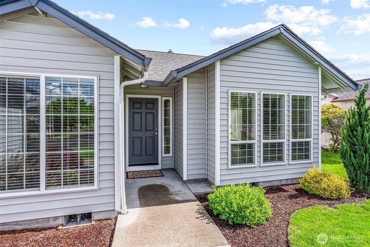 Property Photo:  2321  52nd Avenue  WA 98632 