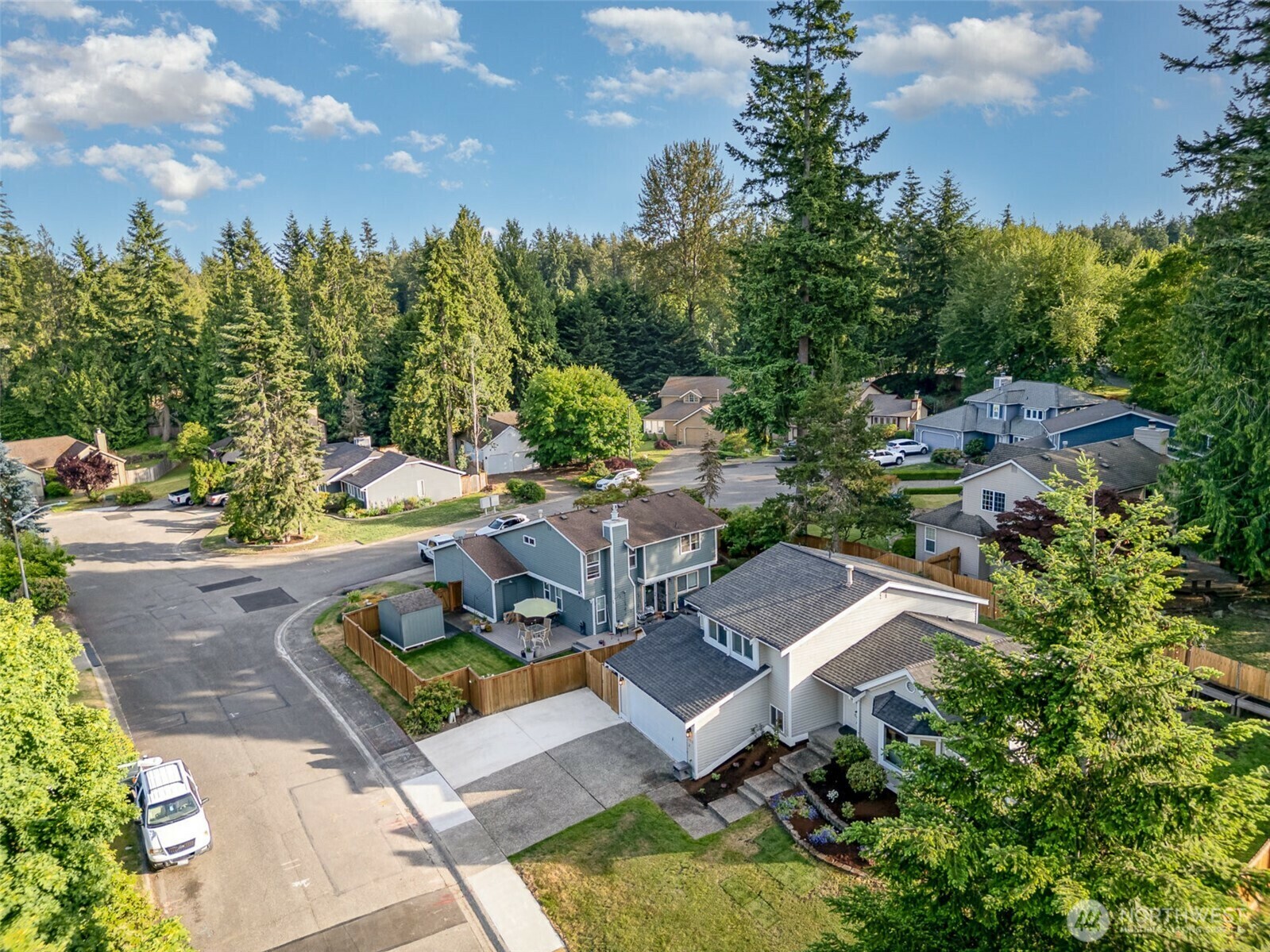 Property Photo: 17913 158th Pl SE WA 98058