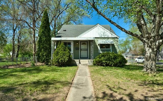 Property Photo:  19979 Winston Street  MI 48219 