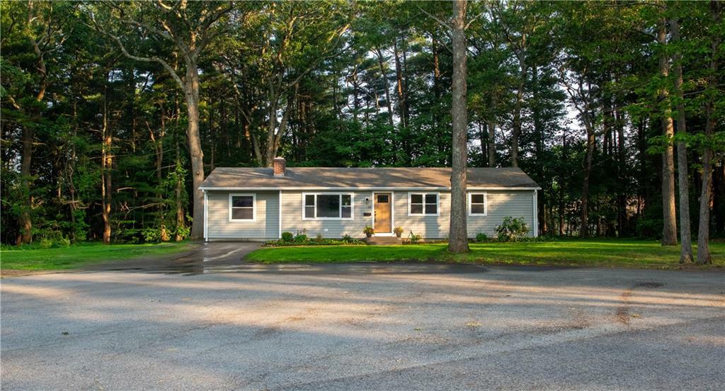 Property Photo:  24 W Knollwood Circle  RI 02852 