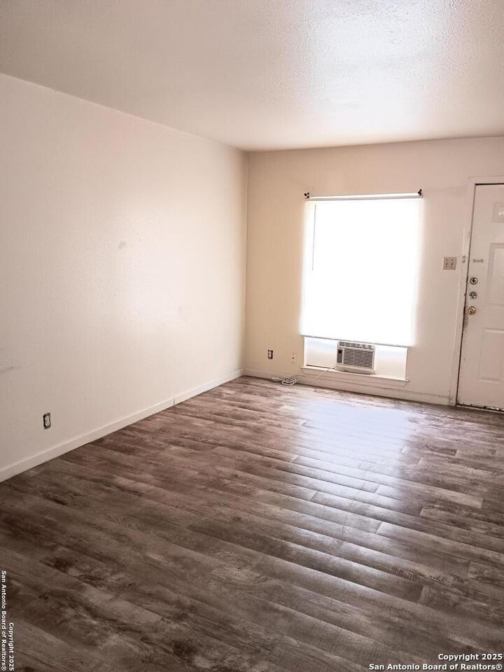 Property Photo:  4830 Borchers  TX 78219 