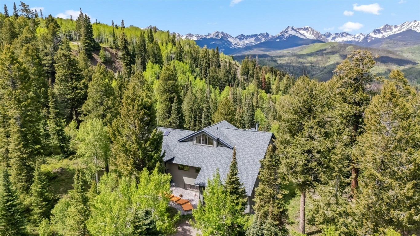 Property Photo: 212 Spruce Ridge Road CO 80498