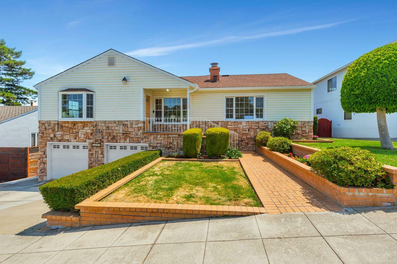 Property Photo: 3709 Kenwood Avenue CA 94403