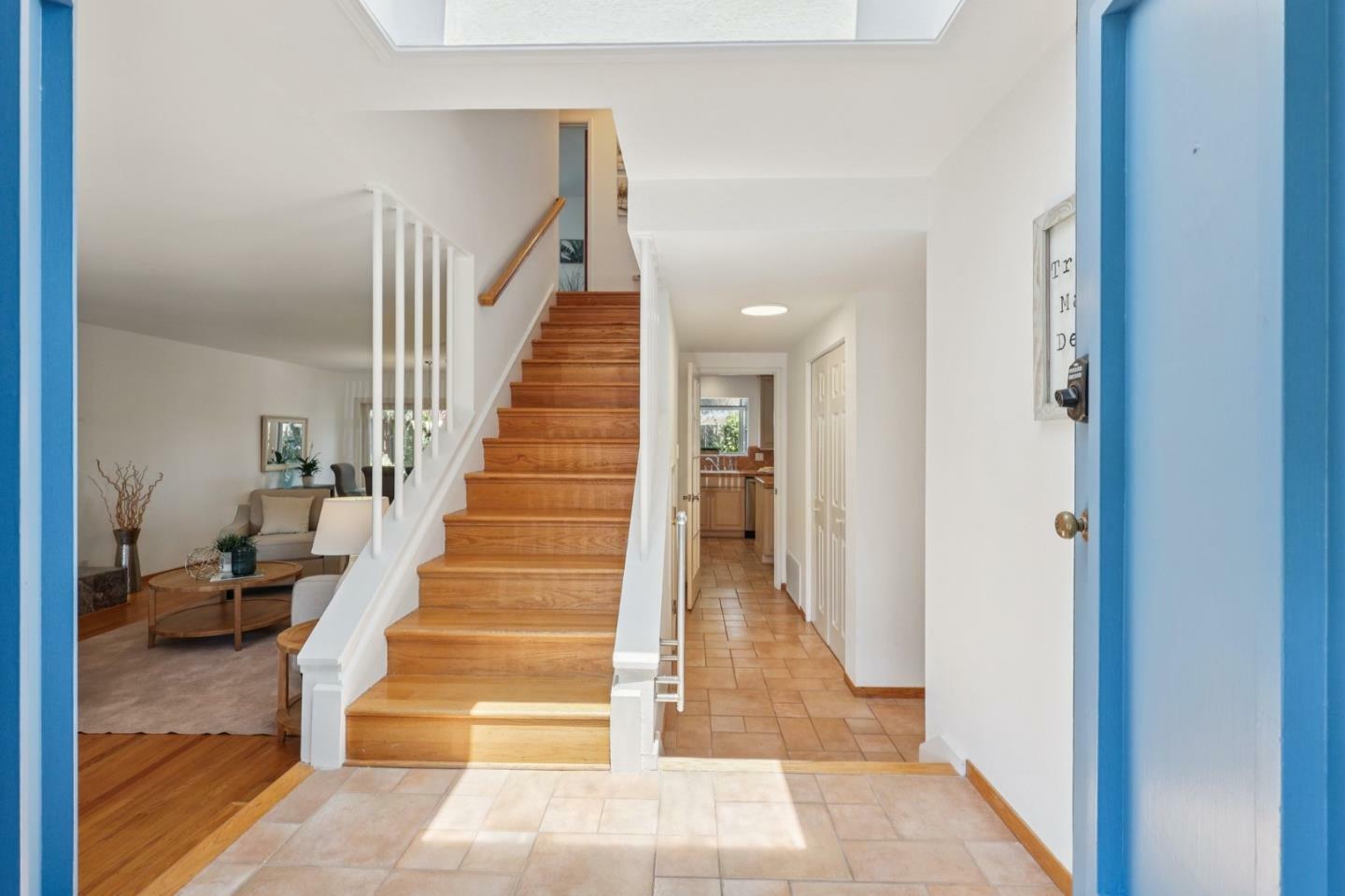 Property Photo: 2204 Delvin Way CA 94080