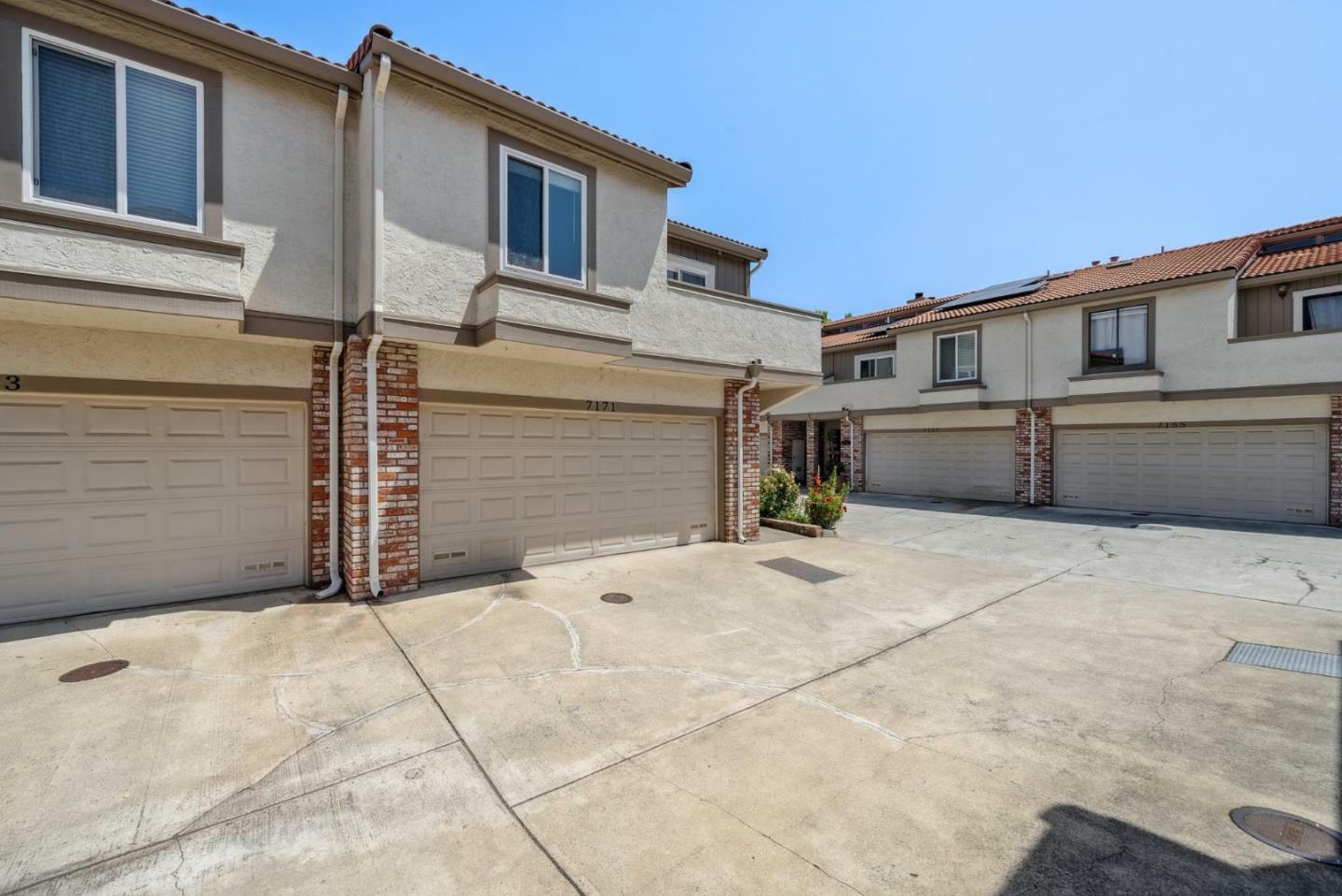 Property Photo: 7171 Brisbane Court CA 95129