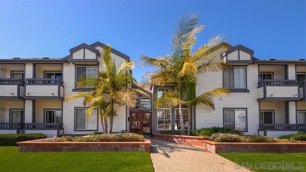 Property Photo: 3950 Cleveland Ave. 104 CA 92103