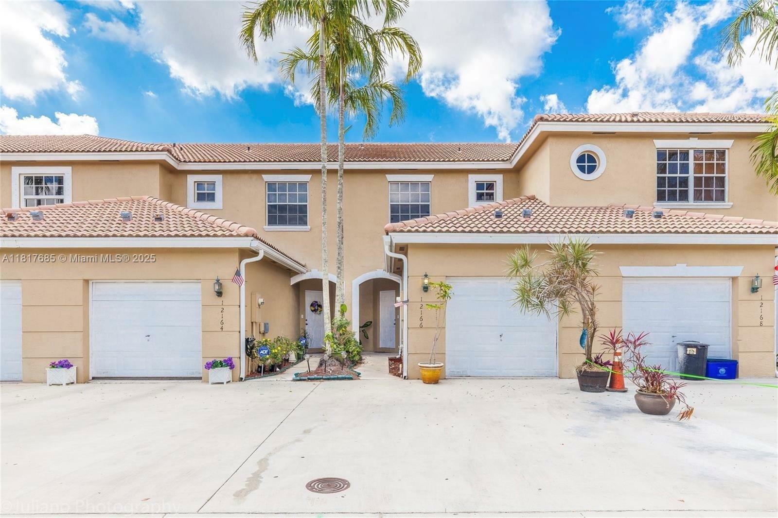 12166 SW 5th Ct  Pembroke Pines FL 33025 photo