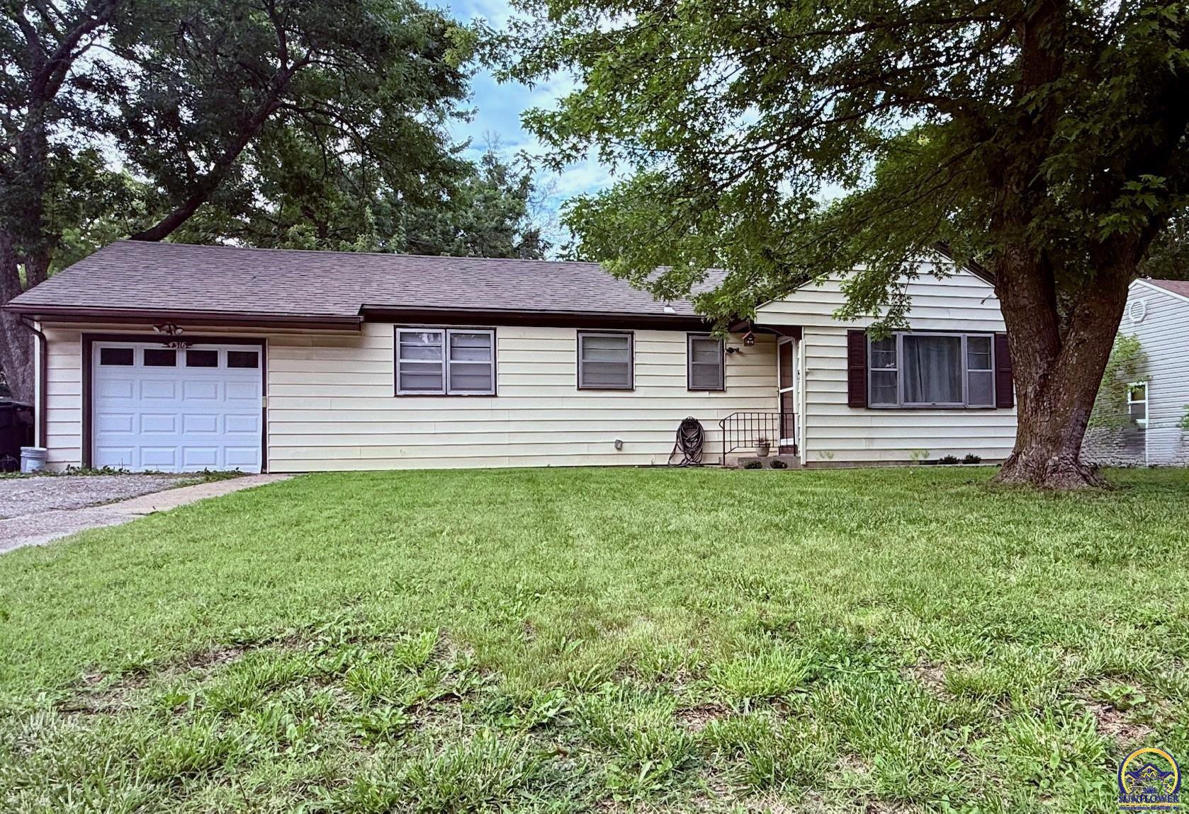 Property Photo:  4316 SW 23rd St  KS 66614 