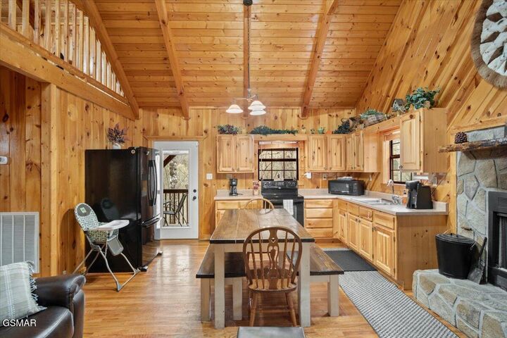 Property Photo: 4164 Lumber Jack Way TN 37876
