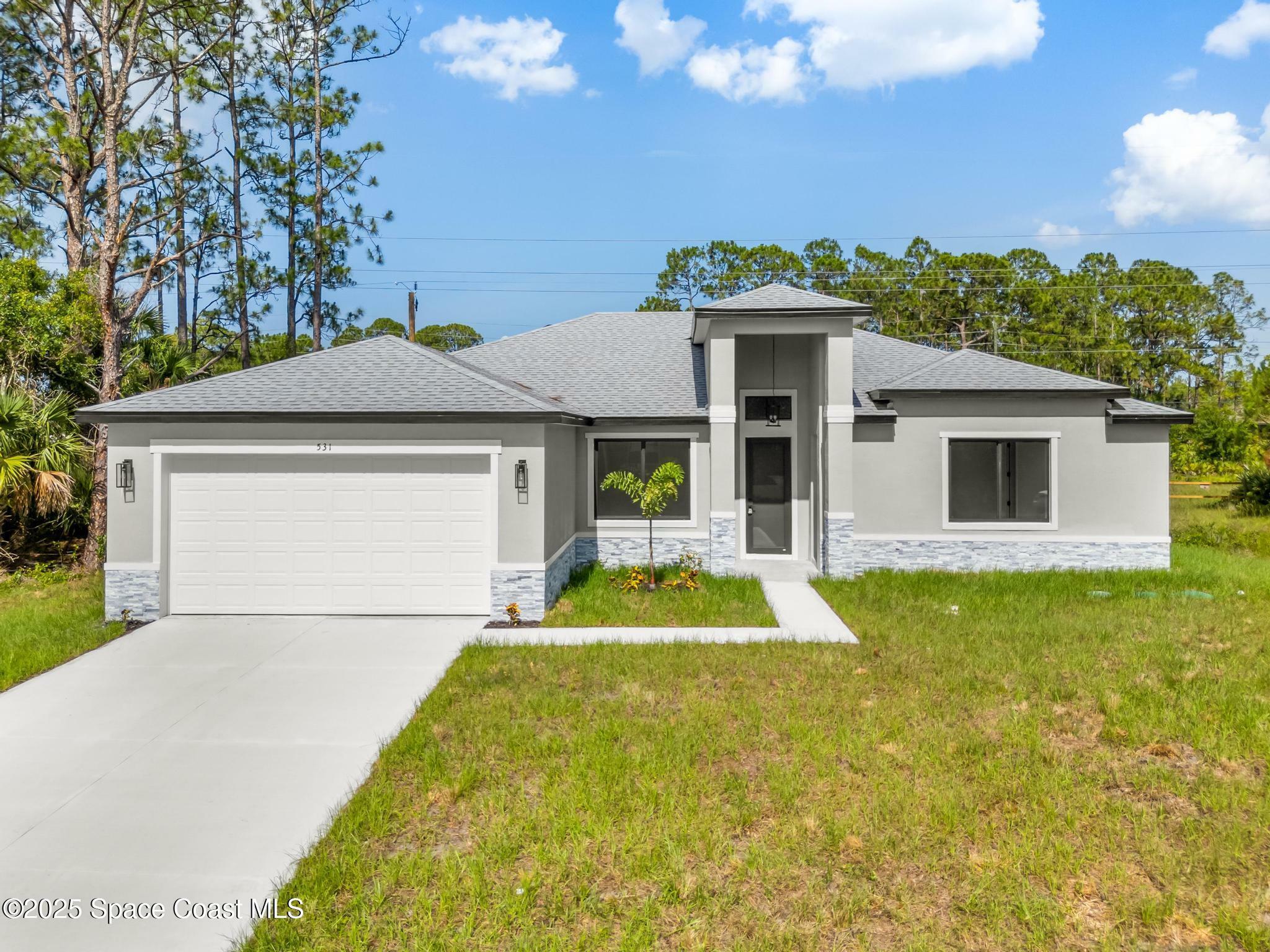 Property Photo: 531 Higgs Ave Avenue NW FL 32907