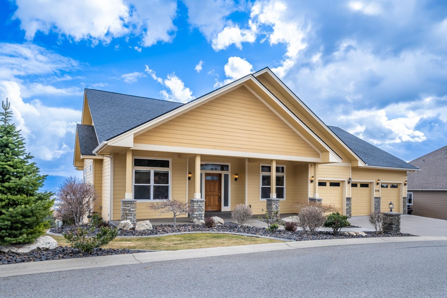 8518 E Black Oak Ln  Spokane WA 99217 photo