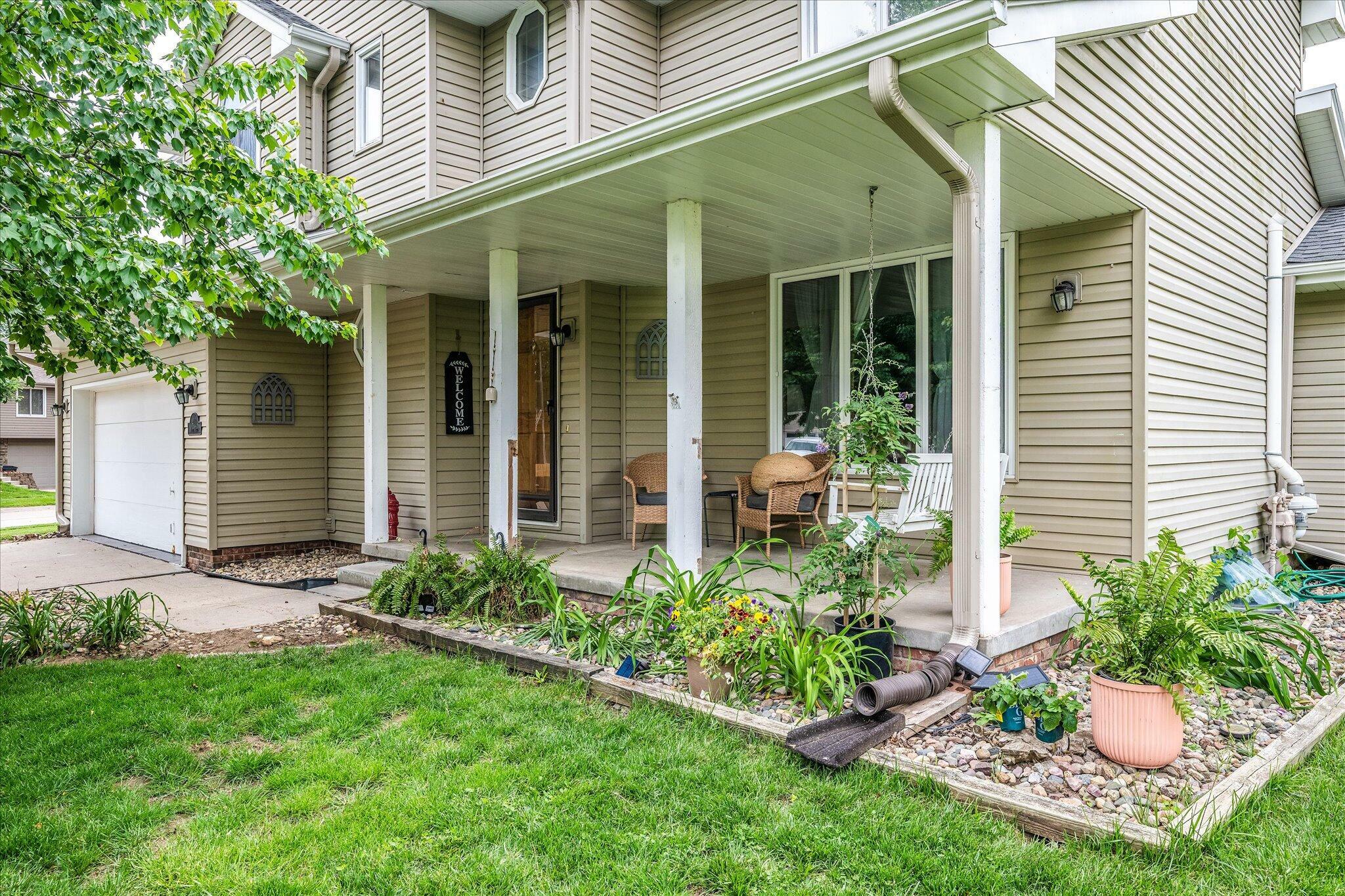 Property Photo: 410 Maple Drive IA 51575