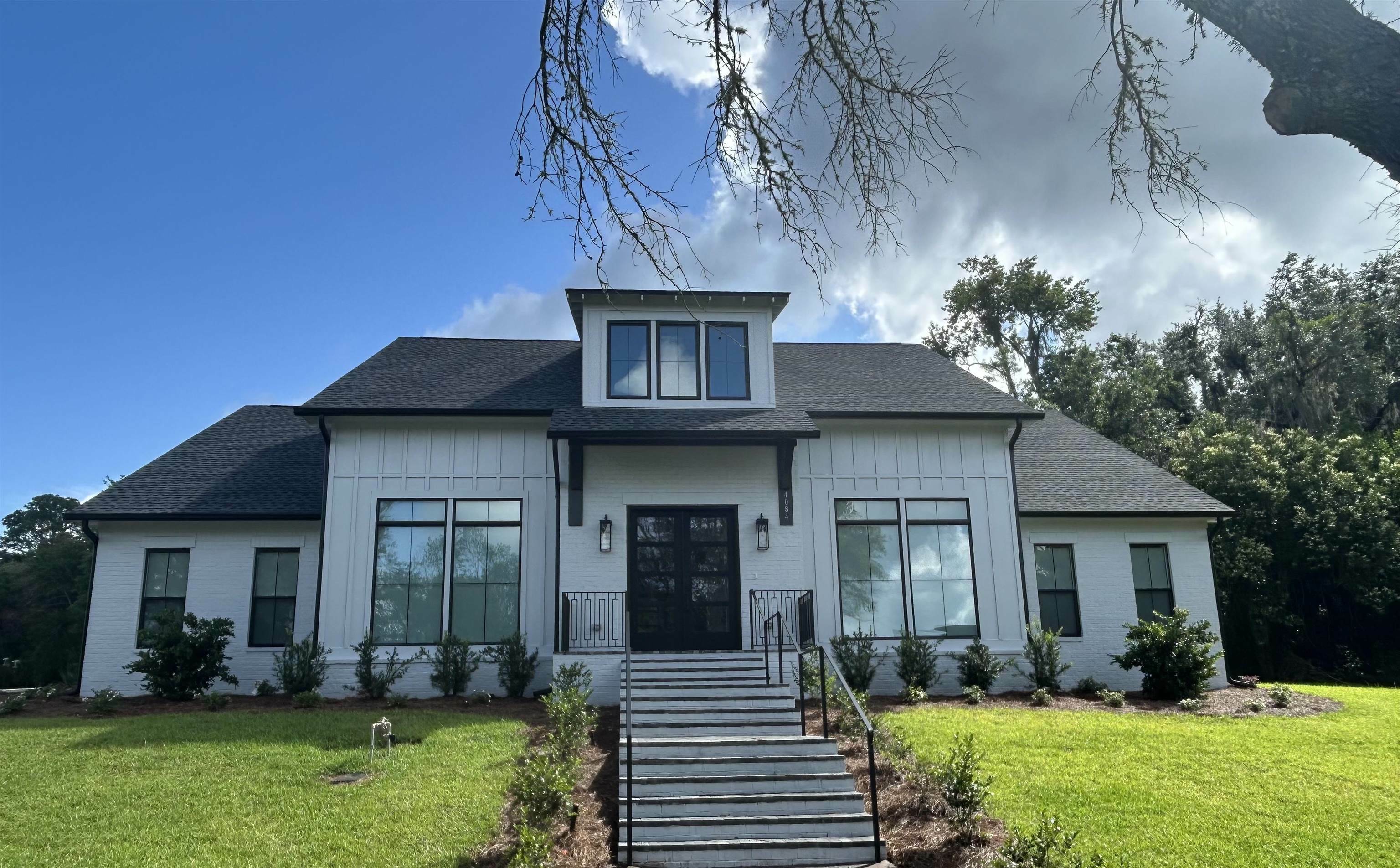 Property Photo: 4084 Faulkner Lane FL 32311