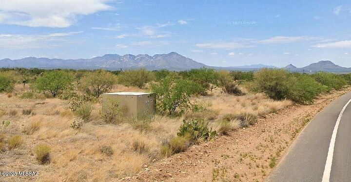 Property Photo:  15305 W Diamond Bell Ranch Road  AZ 85736 