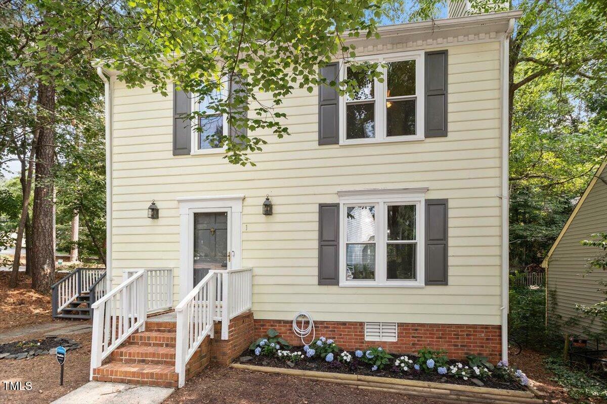 Property Photo: 1 Old Towne Place NC 27713