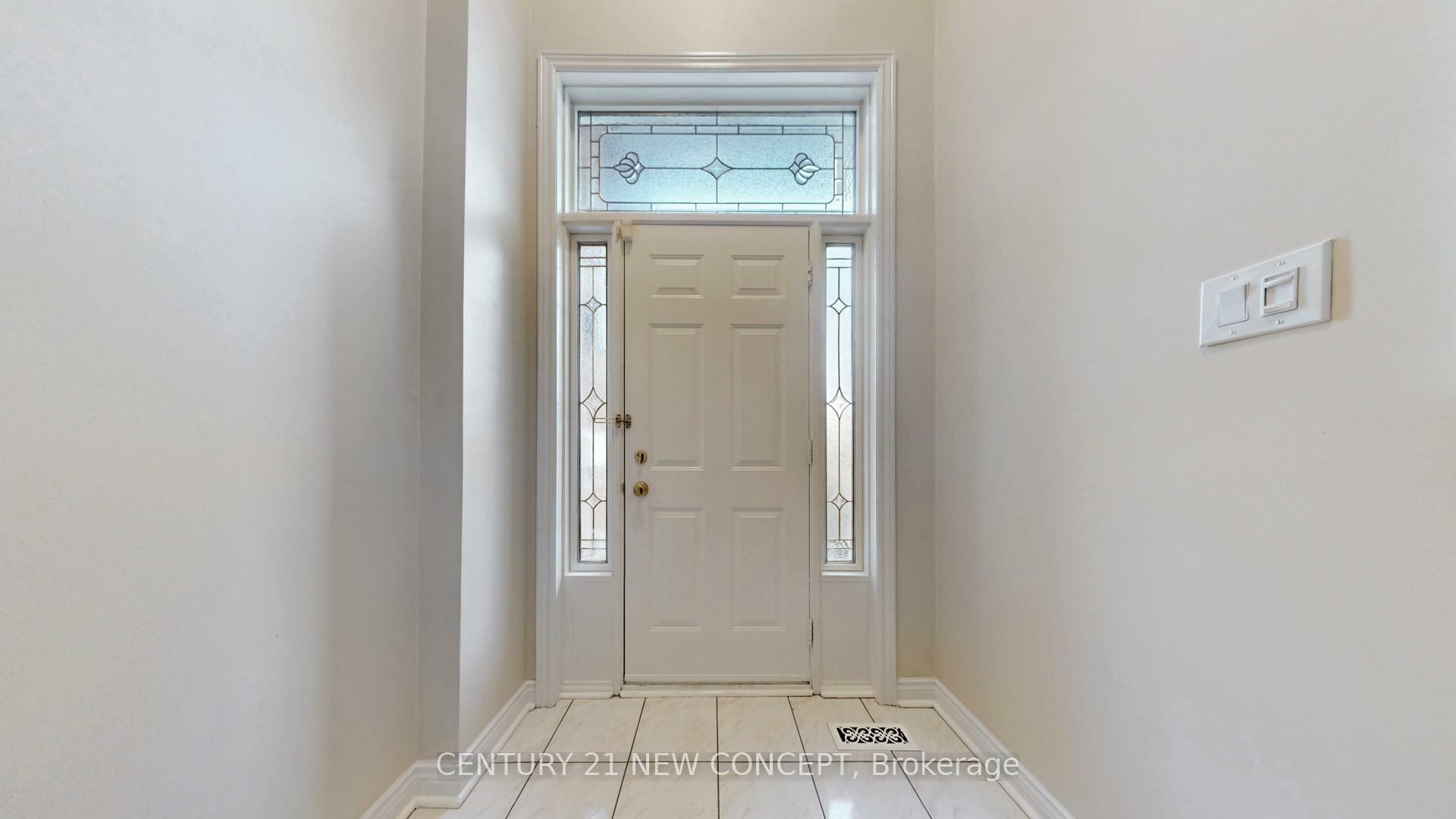 Property Photo: 2038 Lumberman Lane ON L6M 2Z1