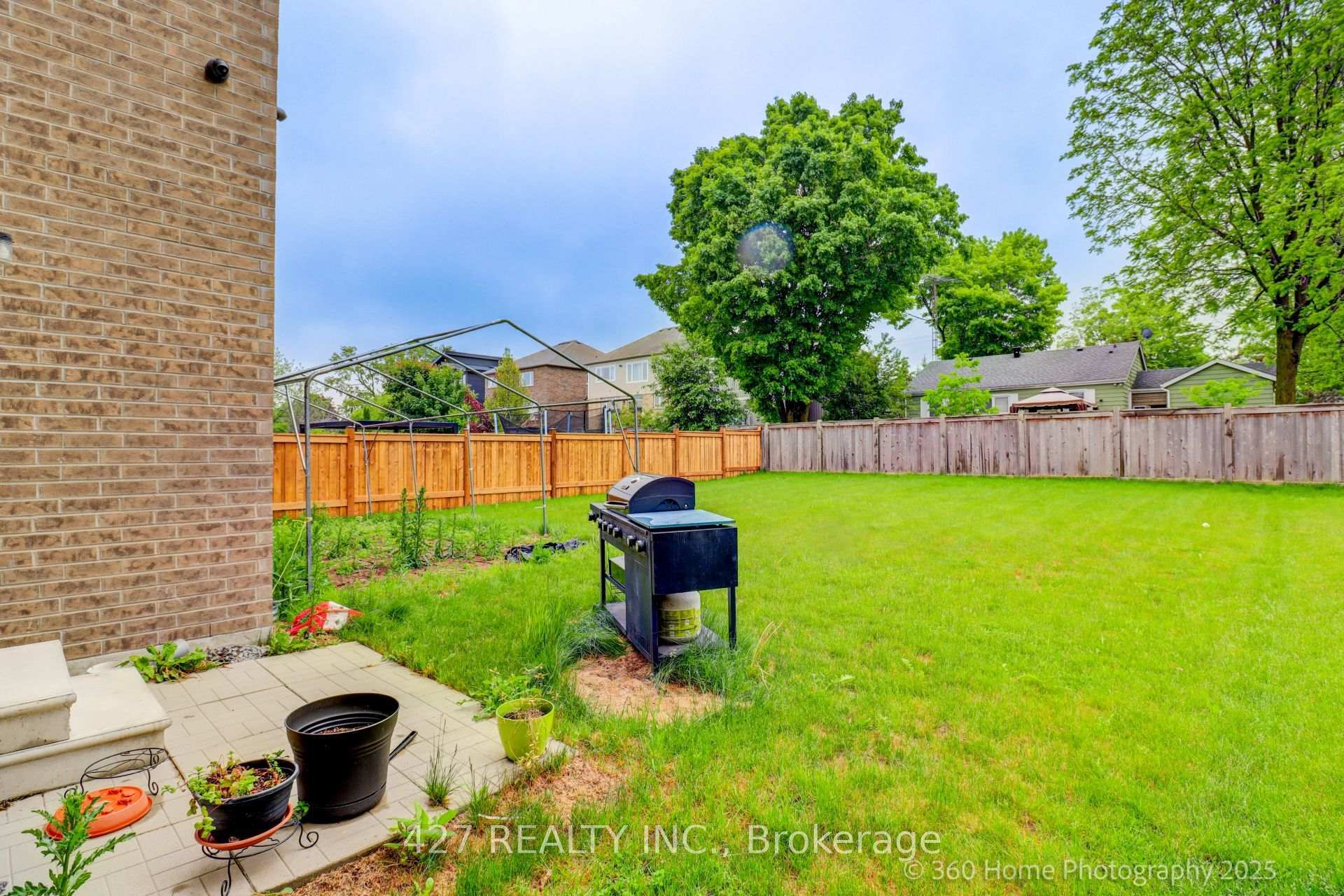 Property Photo: 243 Danny Wheeler Boulevard ON L4P 0J8