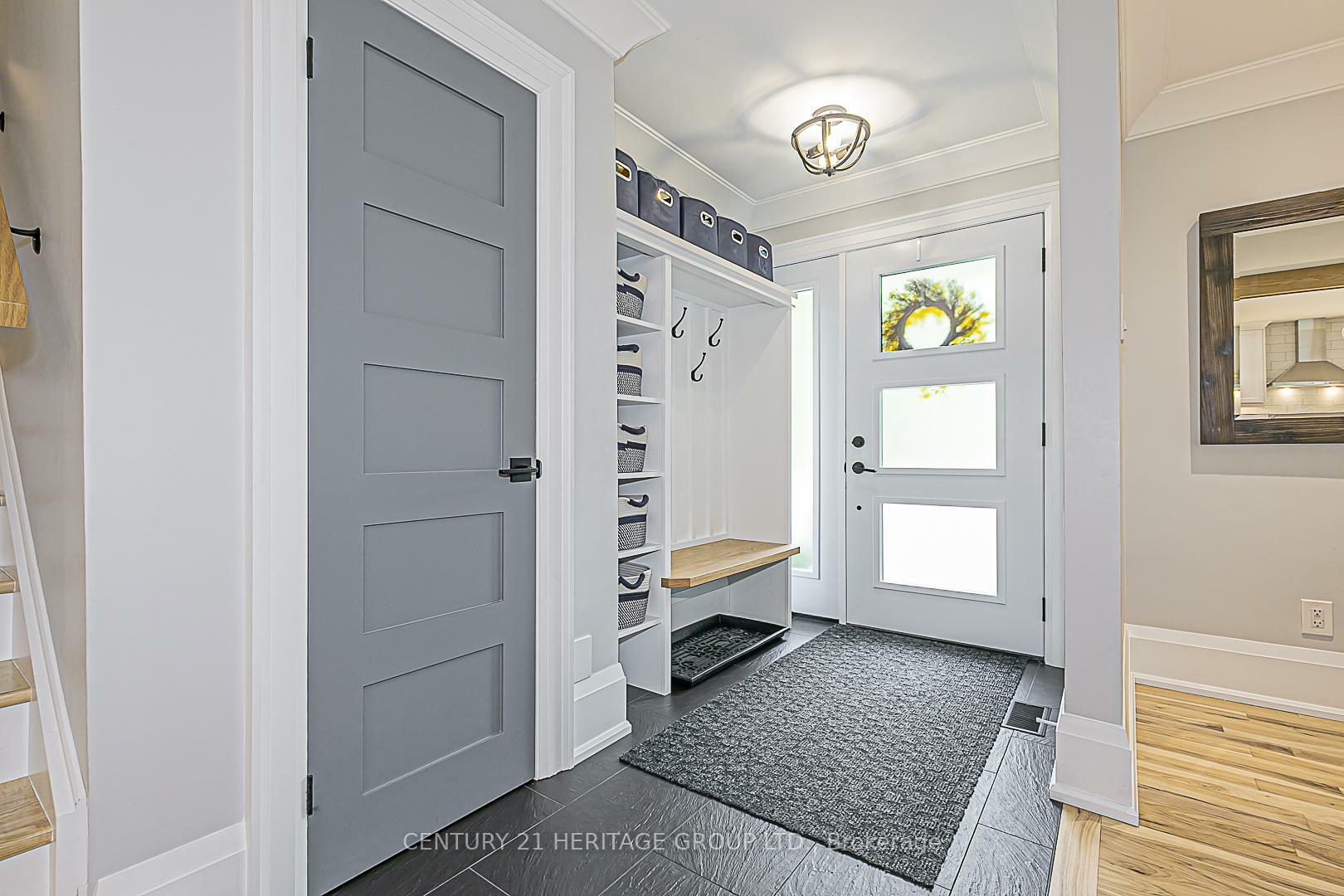 Property Photo: 137 Beechwood Crescent ON L3Y 1W2