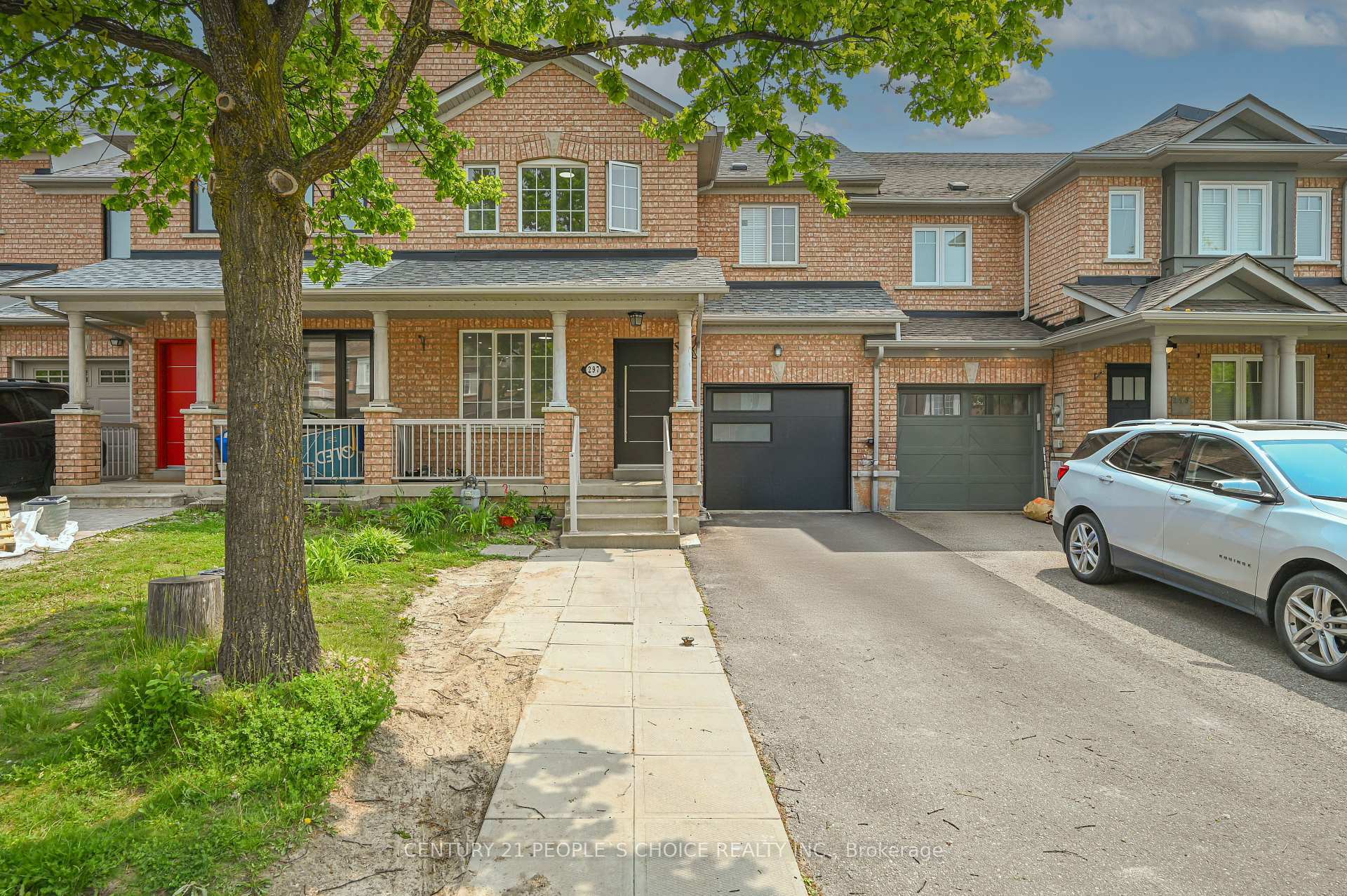 297 Flagstone Way  Newmarket ON L3X 2R8 photo