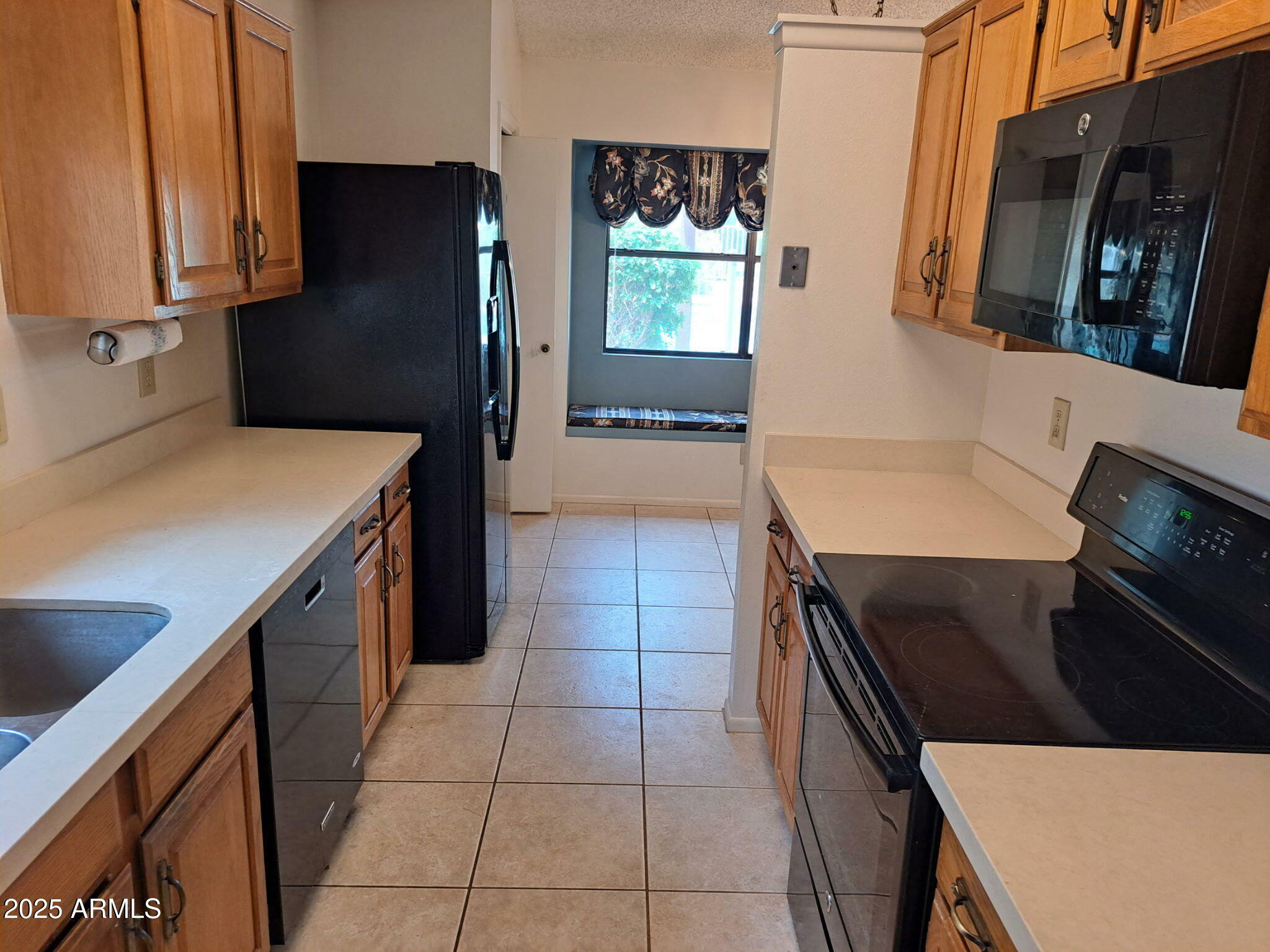 Property Photo: 7420 W Morrow Drive AZ 85308