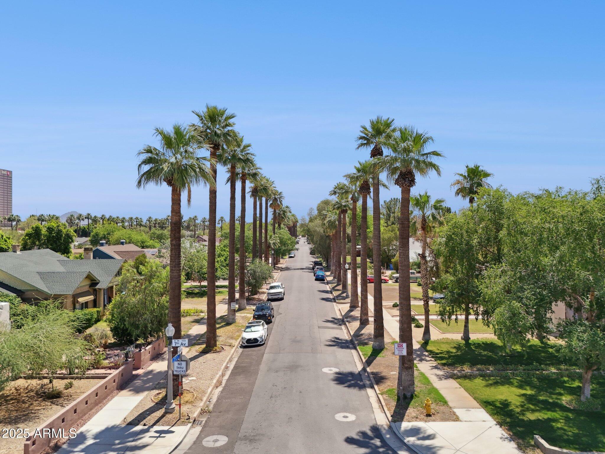 Property Photo: 530 W Willetta Street AZ 85003