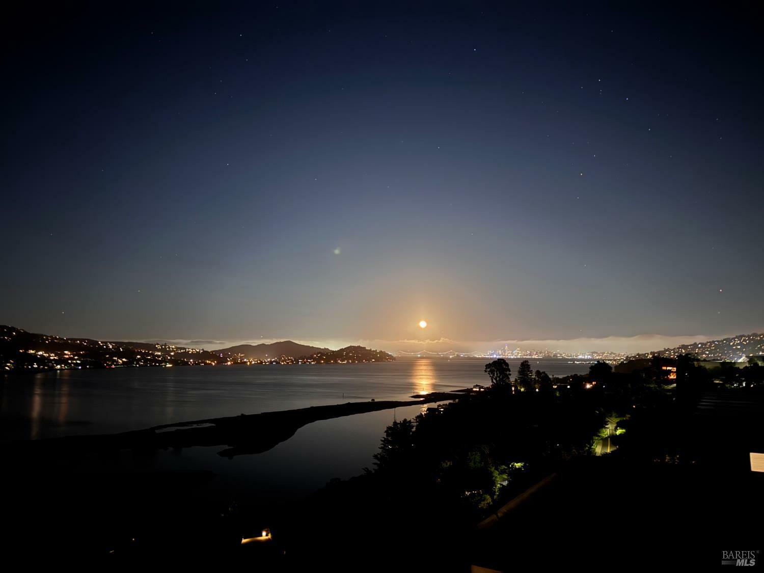 Property Photo:  307 Reed Boulevard  CA 94941 