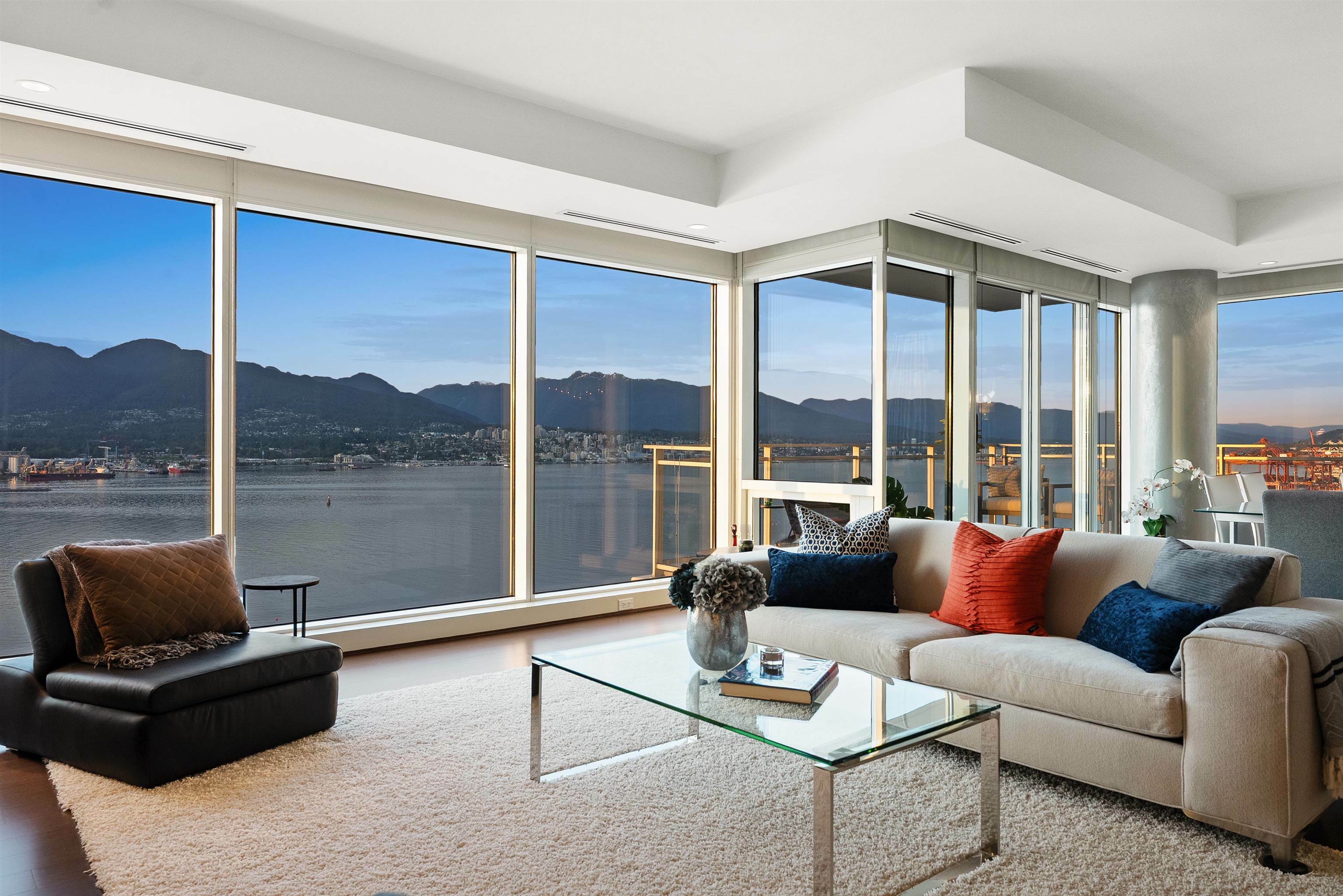 Property Photo: 1139 W Cordova Street 2202 BC V6C 0A2