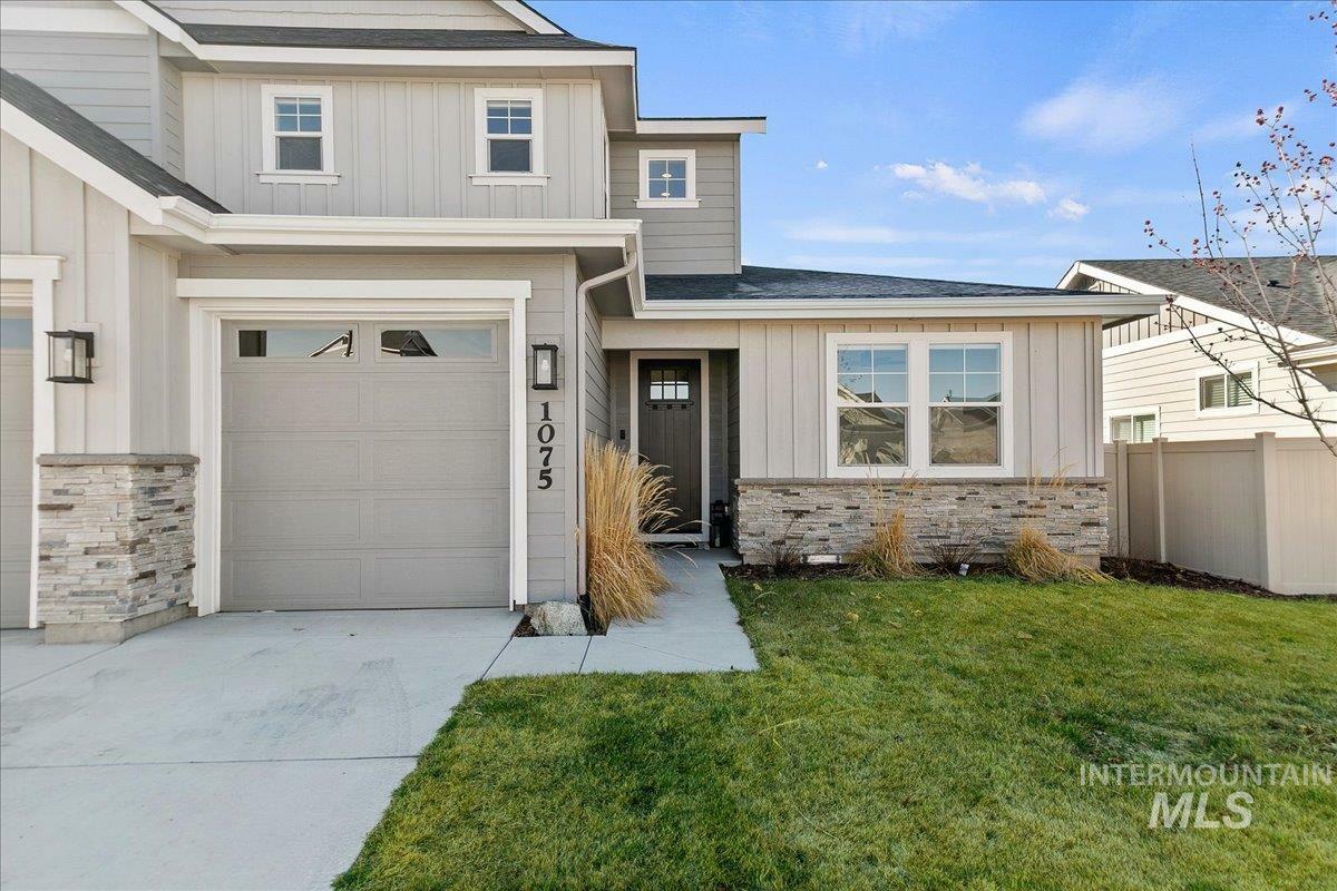Property Photo:  1075 E Whitetail St.  ID 83634 