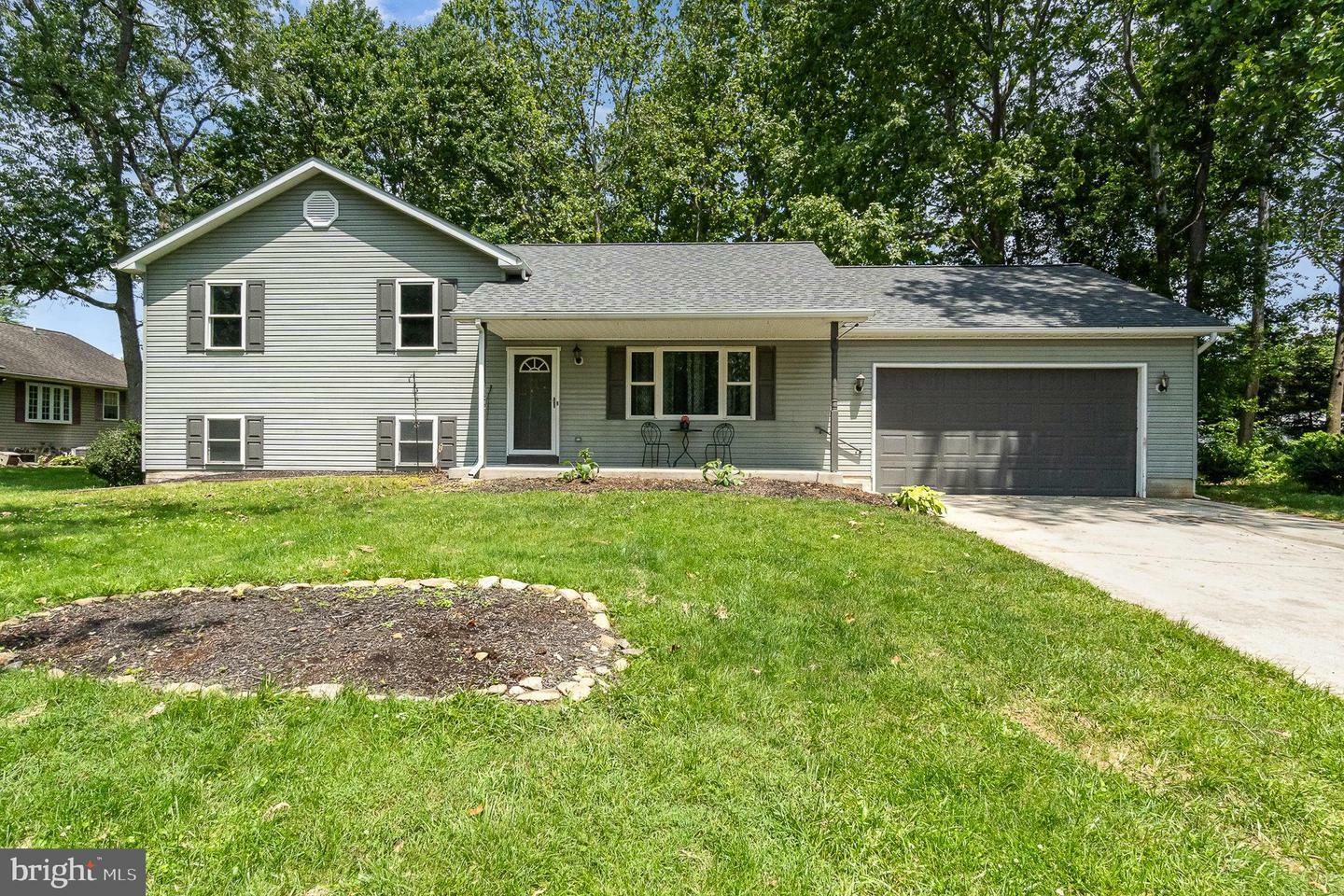 Property Photo: 3 Crocus Trail PA 17320