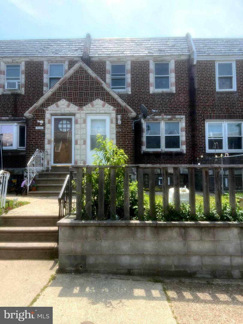 Property Photo: 7233 Lynford Street PA 19149