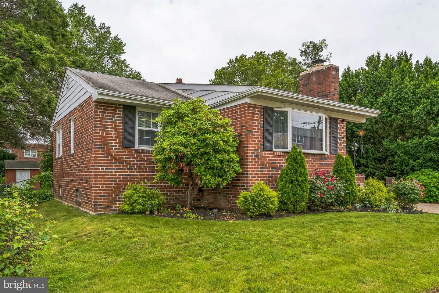Property Photo: 7509 Dorcas Street 11 PA 19111