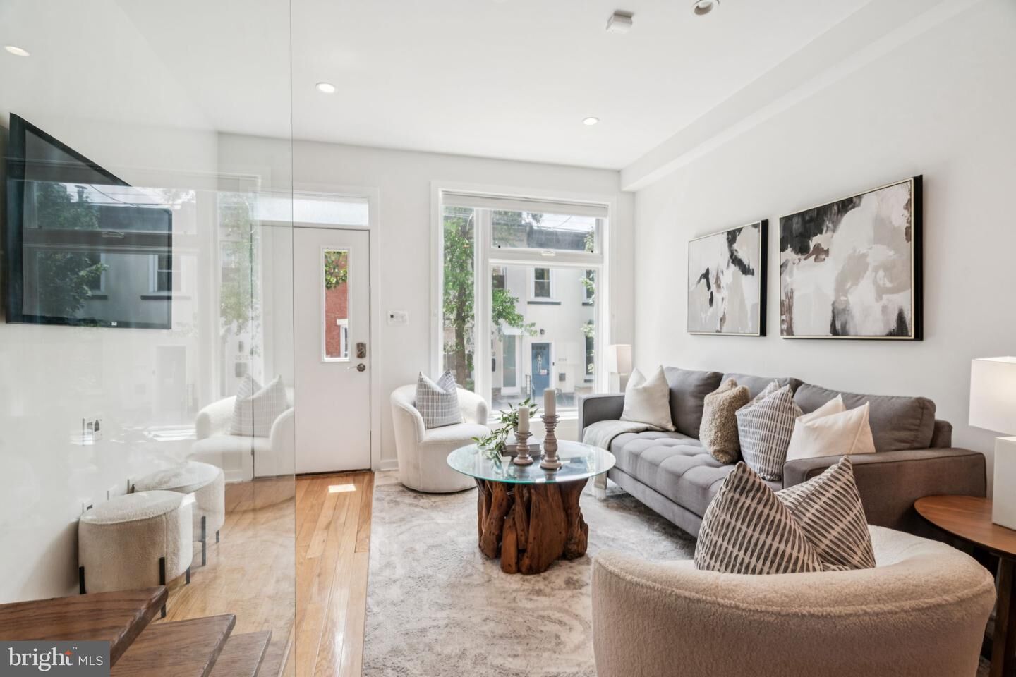 Property Photo:  2721 Cambridge Street  PA 19130 