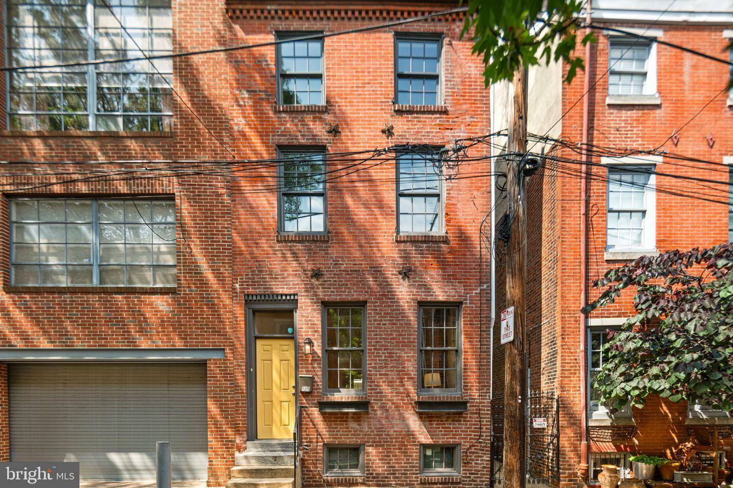 Property Photo: 1315 Rodman Street PA 19147