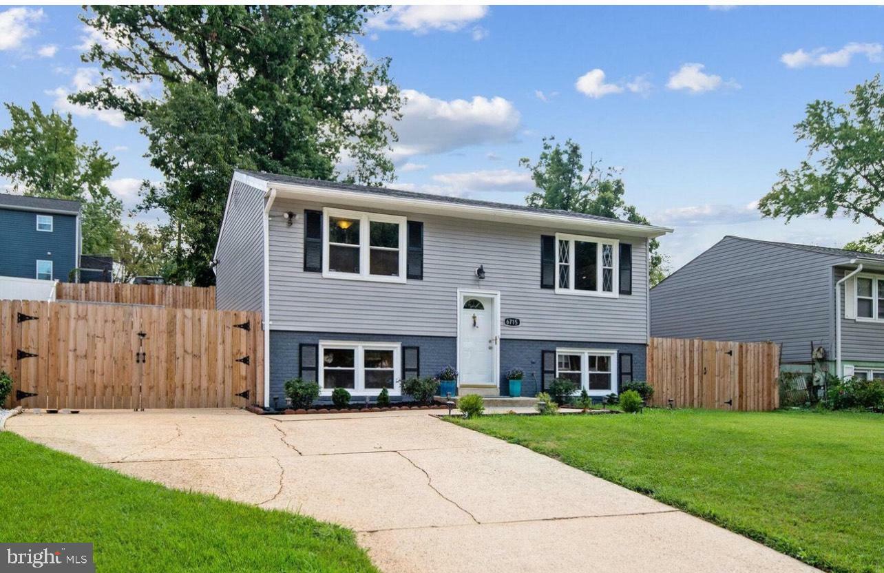 Property Photo: 6715 Valley Park Road MD 20743