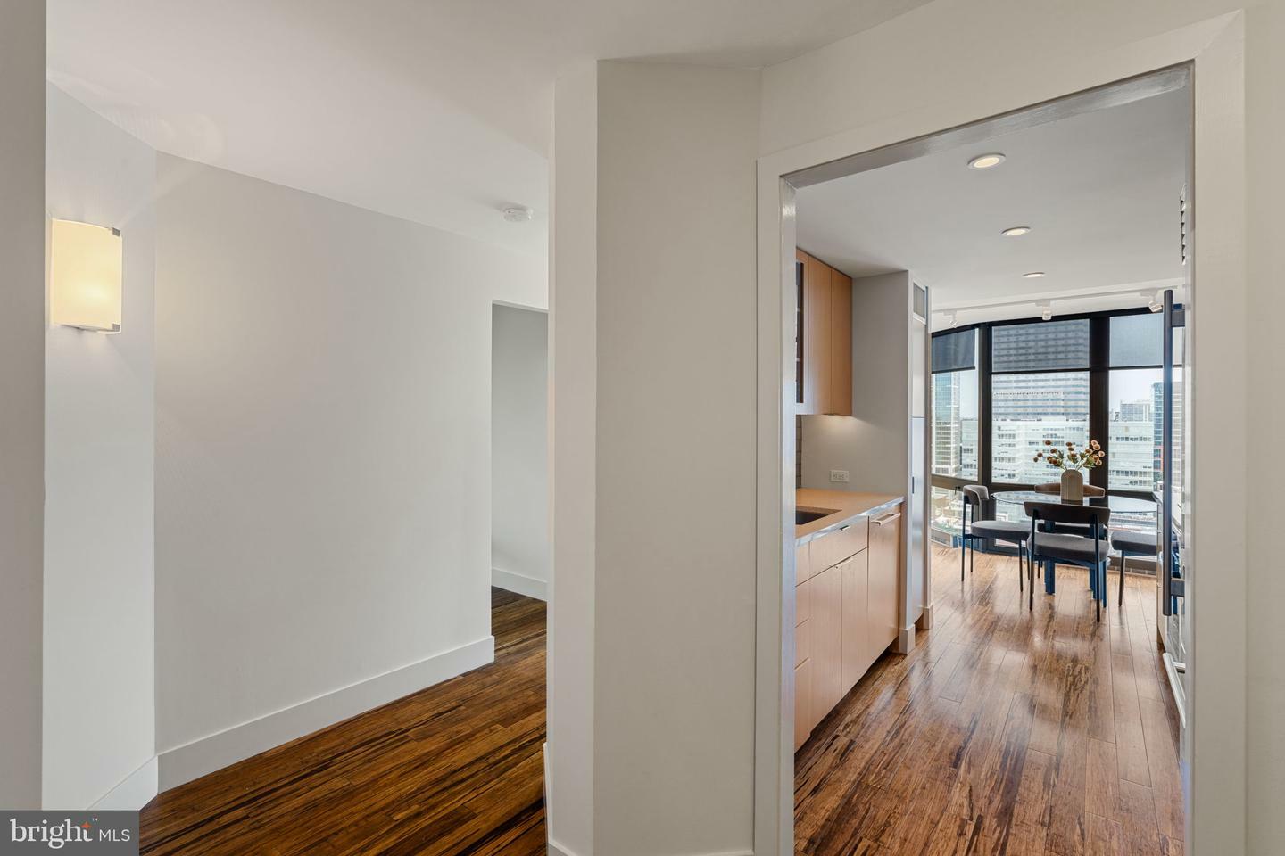 Property Photo:  2018 Walnut Street 32 19gh  PA 19103 