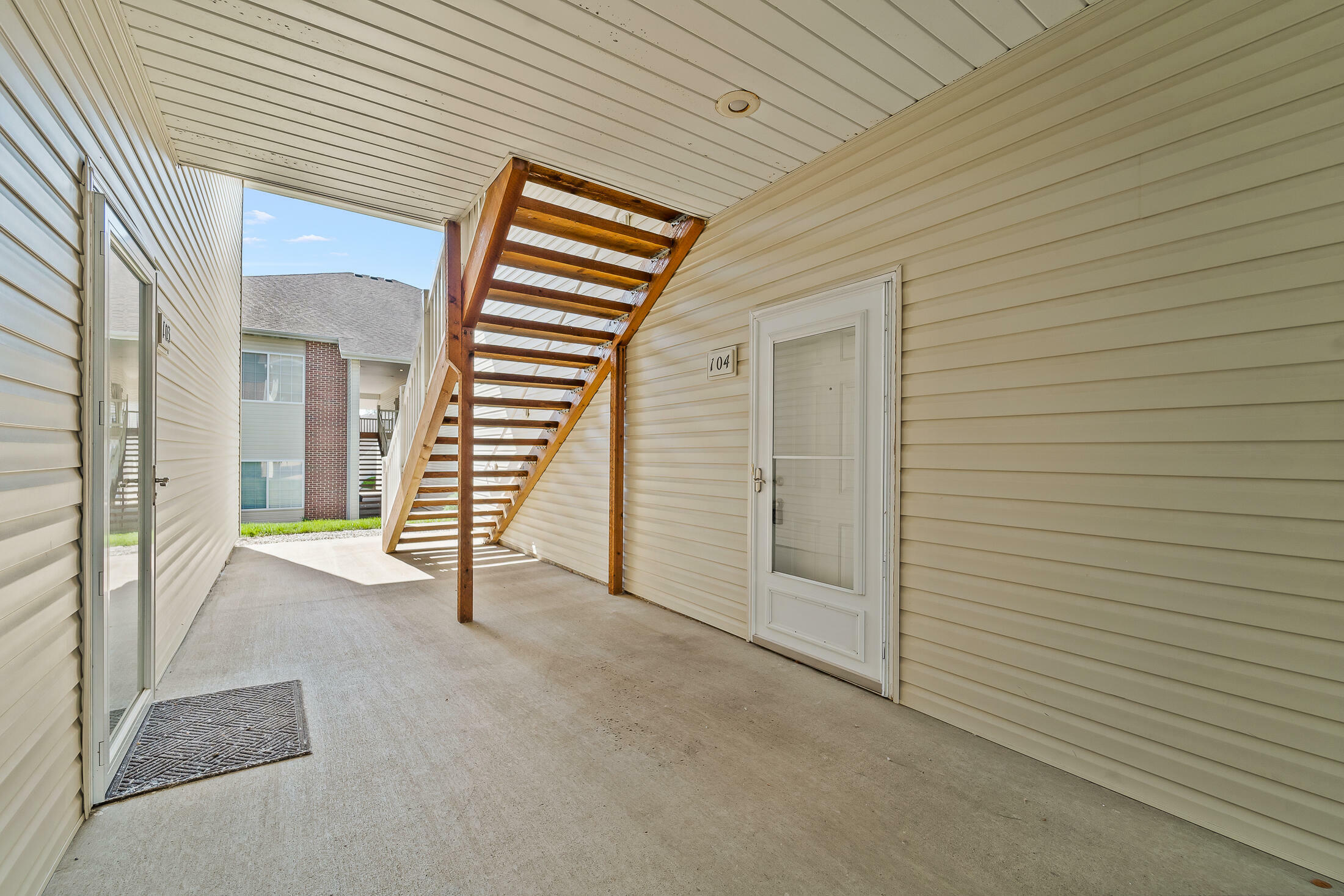 Property Photo: 1100 Kennesaw MO 65202