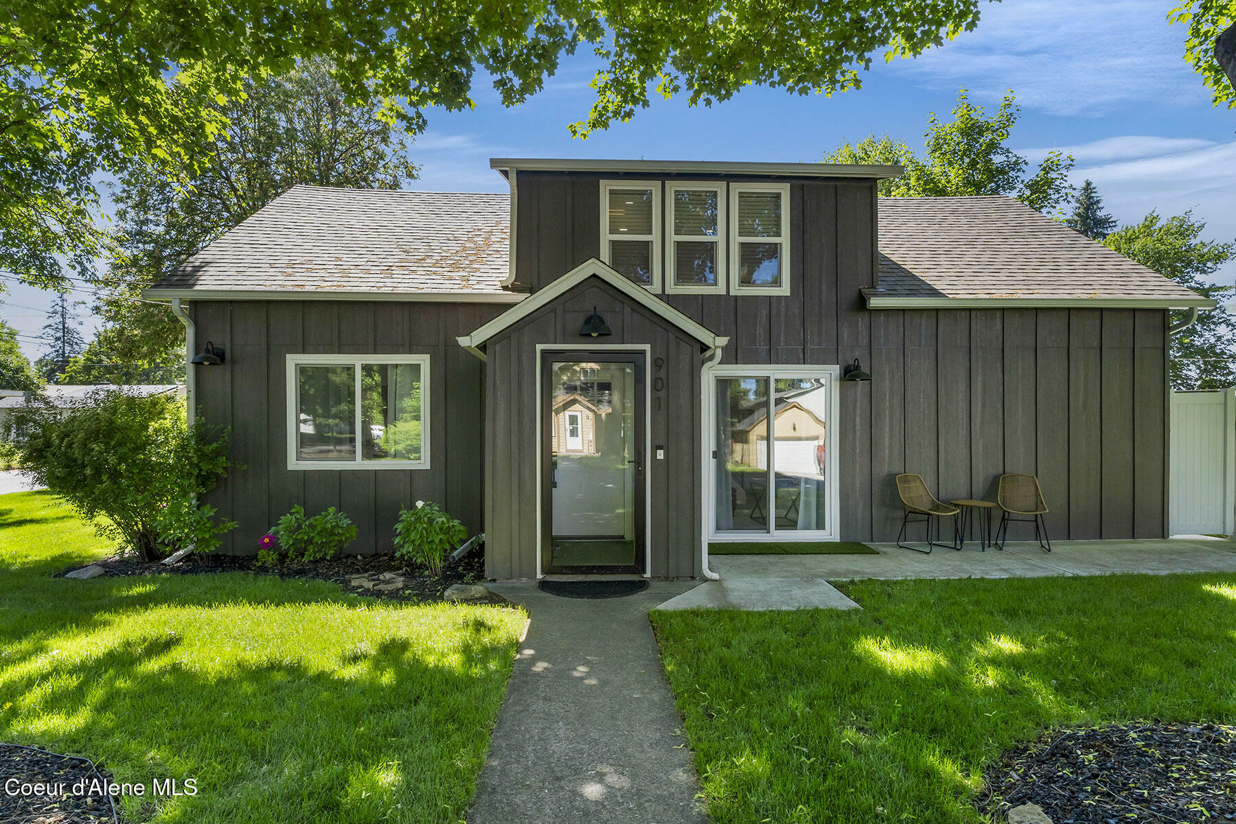 Property Photo: 901 N 16th St ID 83814