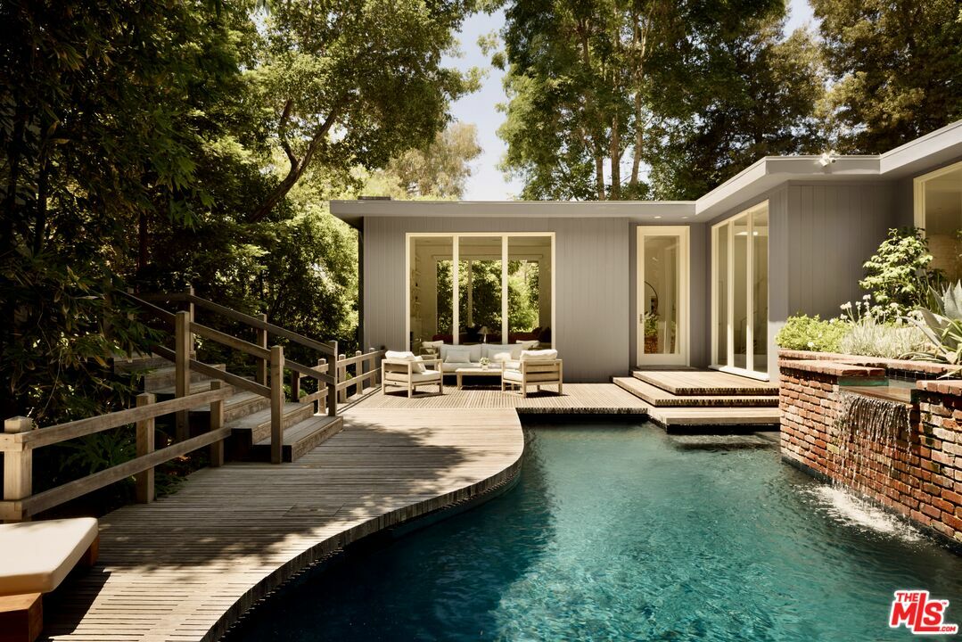 Property Photo: 2831 Nichols Canyon Rd CA 90046
