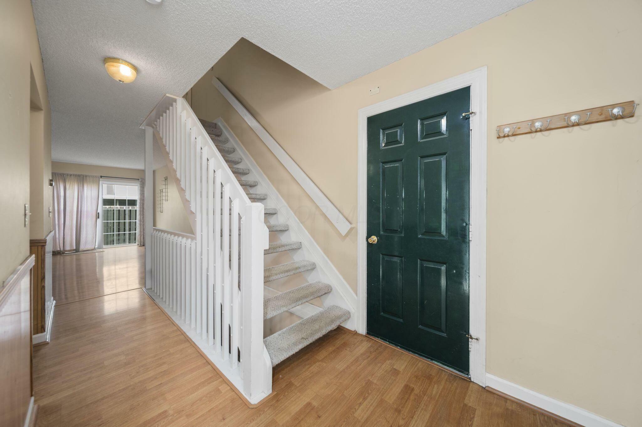 Property Photo: 2021 Jasper Lane OH 43026