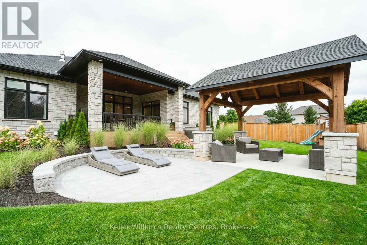 Property Photo: 231 Devinwood Avenue ON N0G 2V0