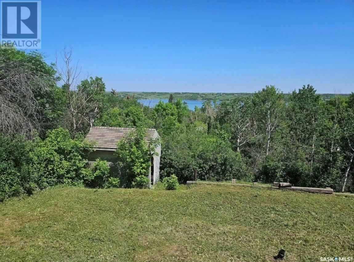 Property Photo: 1506 7th Avenue SK S0G 4C0