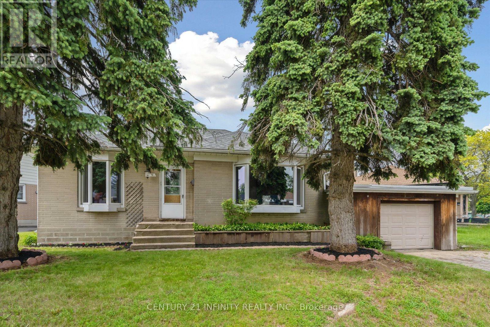 Property Photo: 9 Forest Road ON L1S 2N2