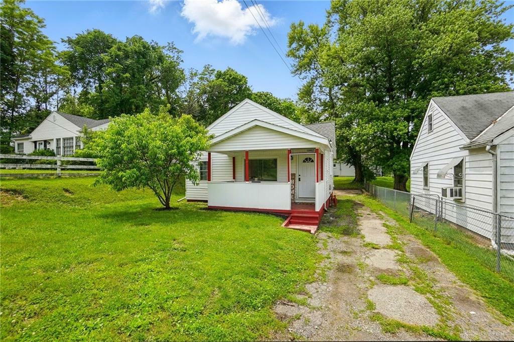 Property Photo: 2718 Lagonda Avenue OH 45503