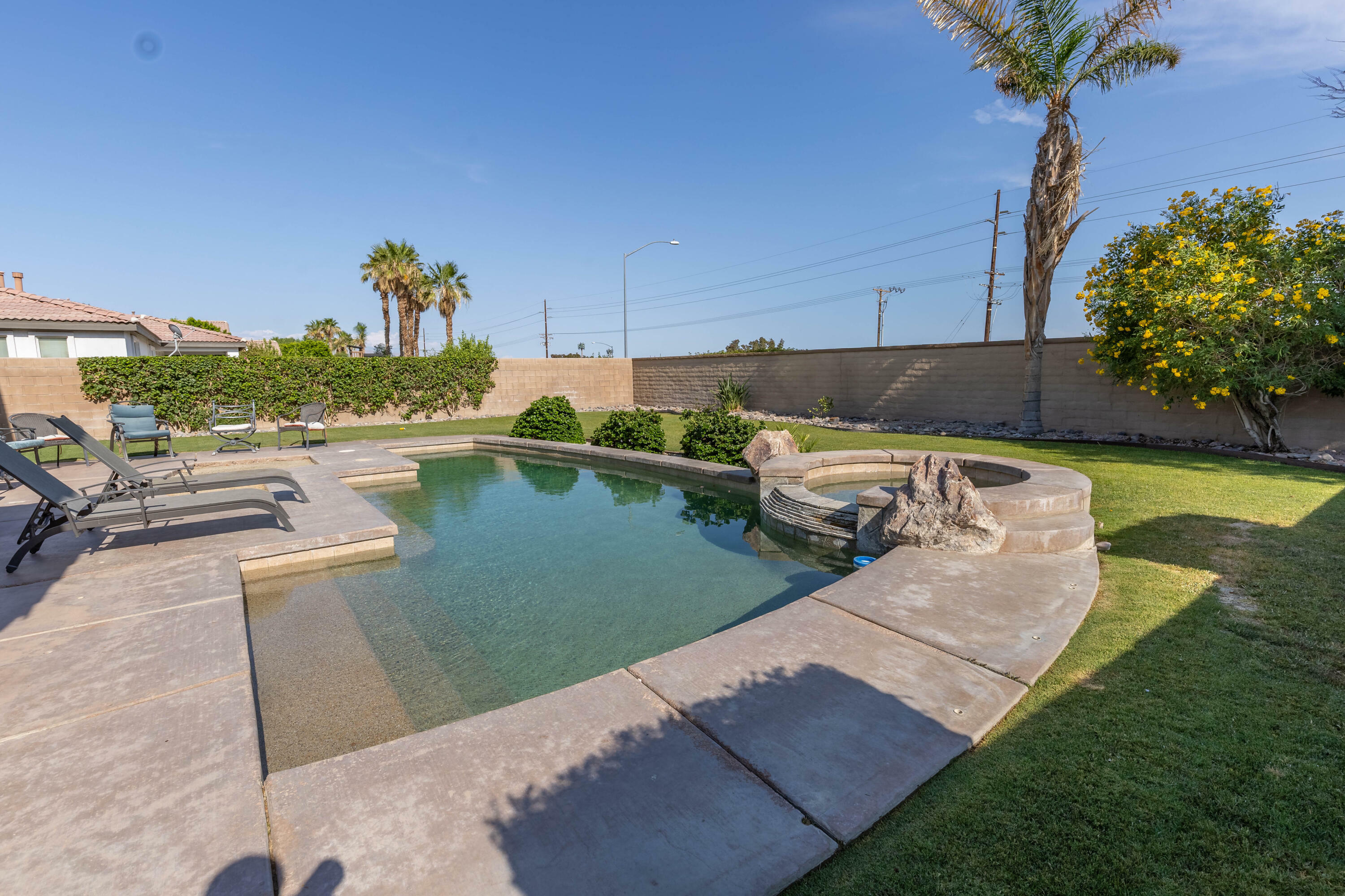 Property Photo: 82559 Pisa Court CA 92203