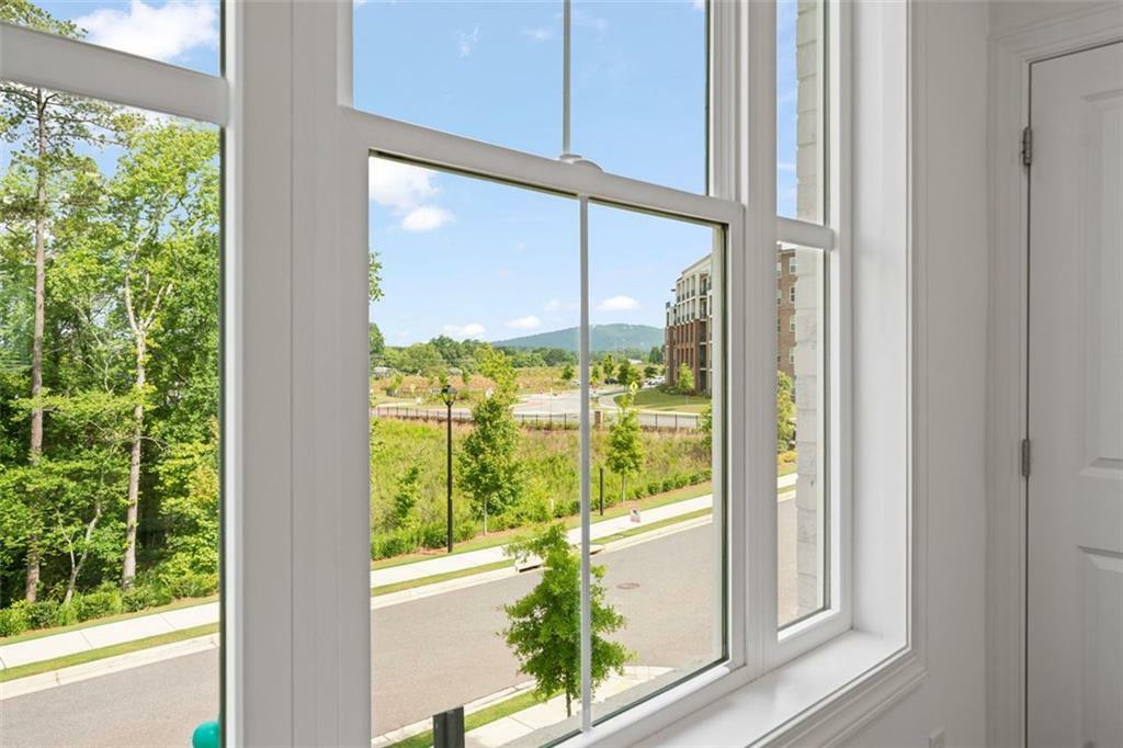 Property Photo:  114 Brackley Drive  GA 30040 
