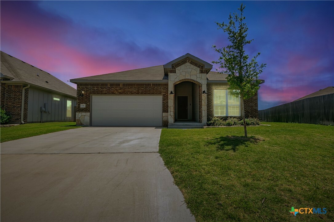 Property Photo: 631 Friar Tuck Drive TX 76502