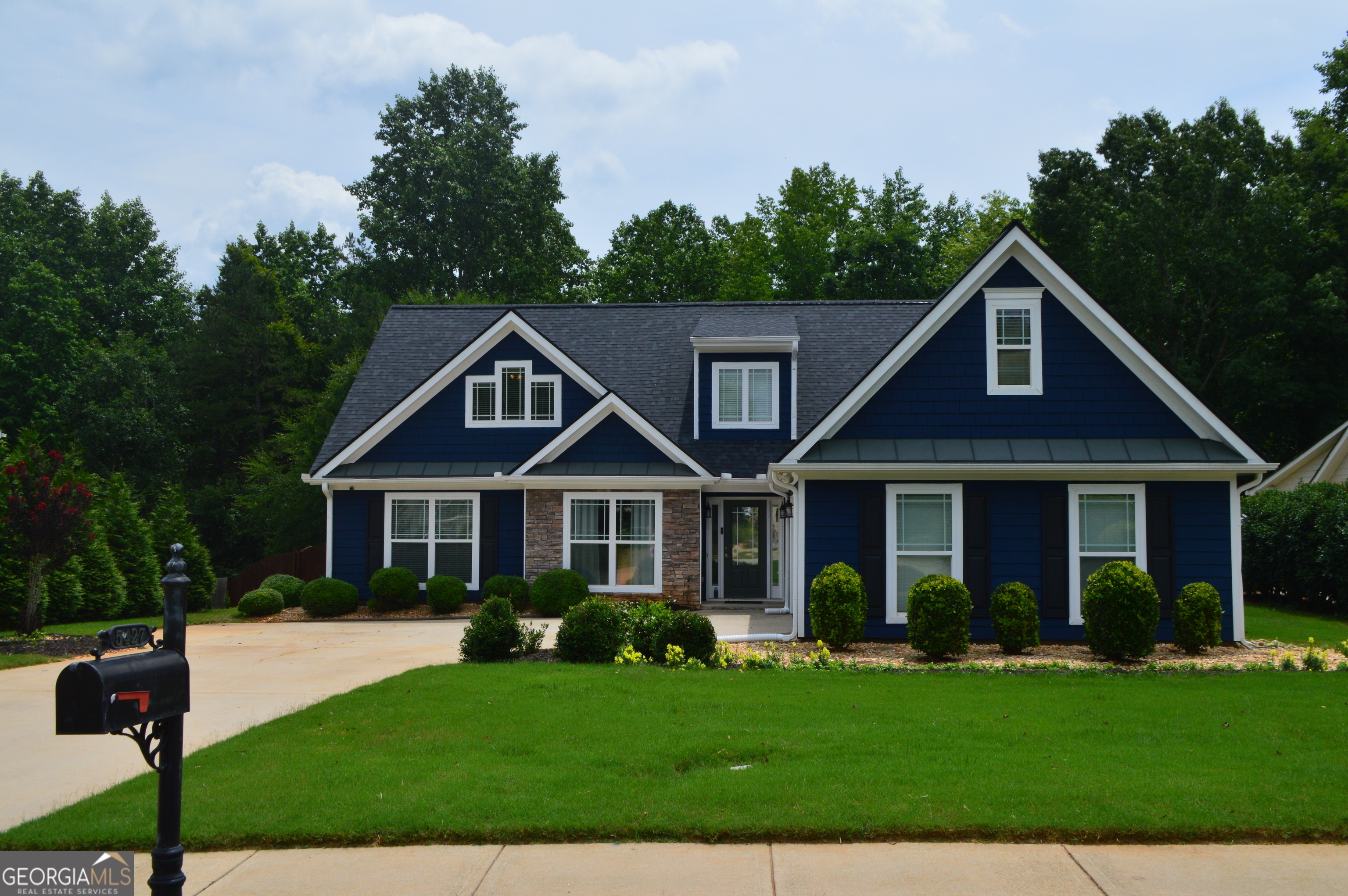 Property Photo: 5427 Woodstream Court GA 30507