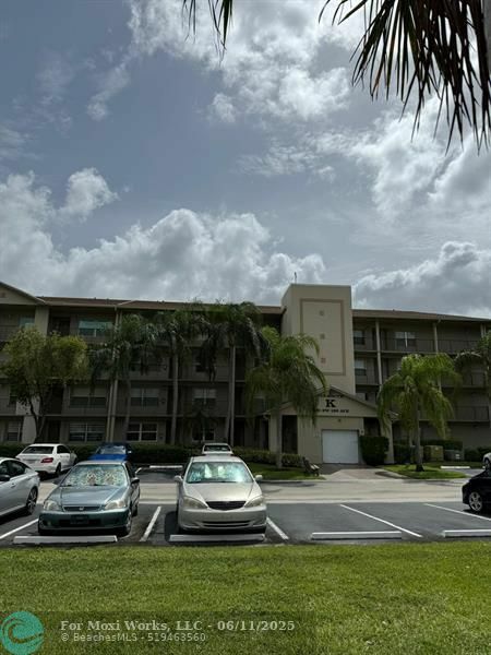 Property Photo: 550 SW 138th Ave 406 FL 33027