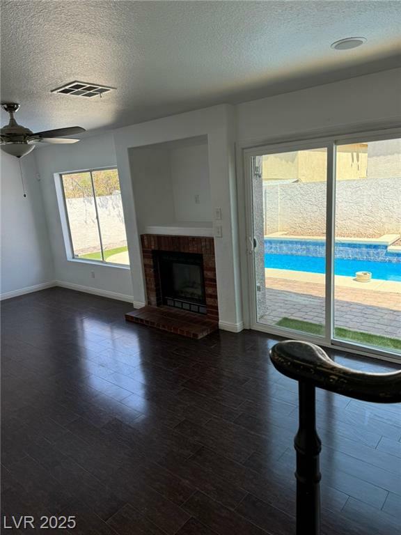 Property Photo: 3572 Tobel Springs Drive NV 89129